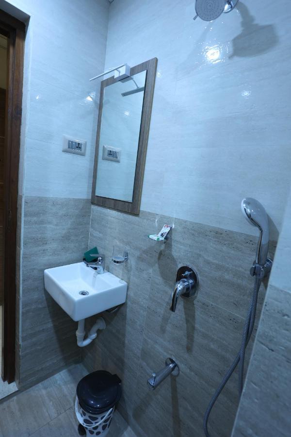 Minas Manor Hotel Tiruchirappalli Eksteriør billede