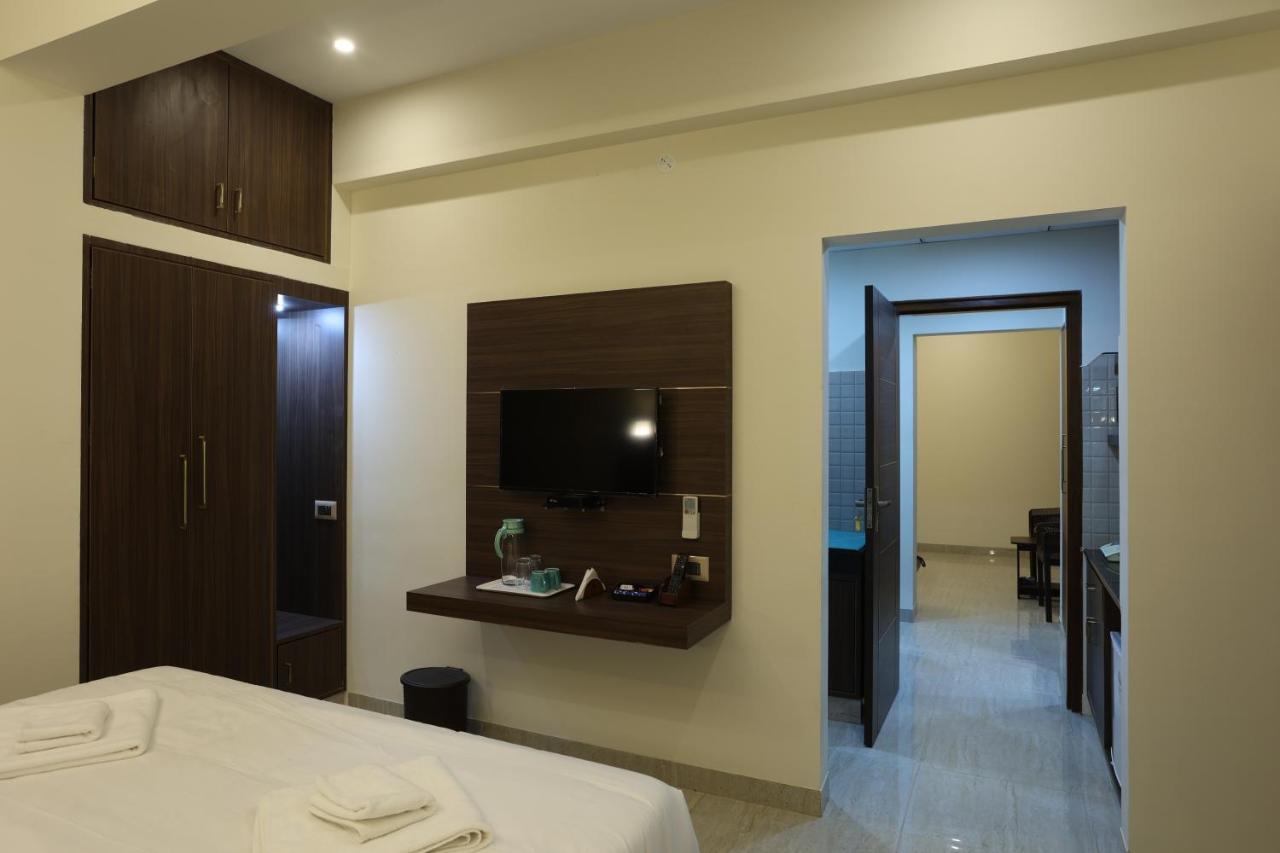 Minas Manor Hotel Tiruchirappalli Eksteriør billede