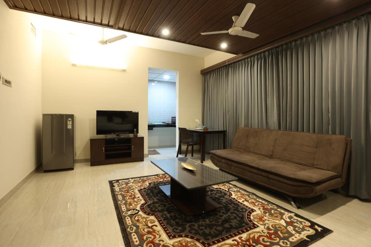 Minas Manor Hotel Tiruchirappalli Eksteriør billede