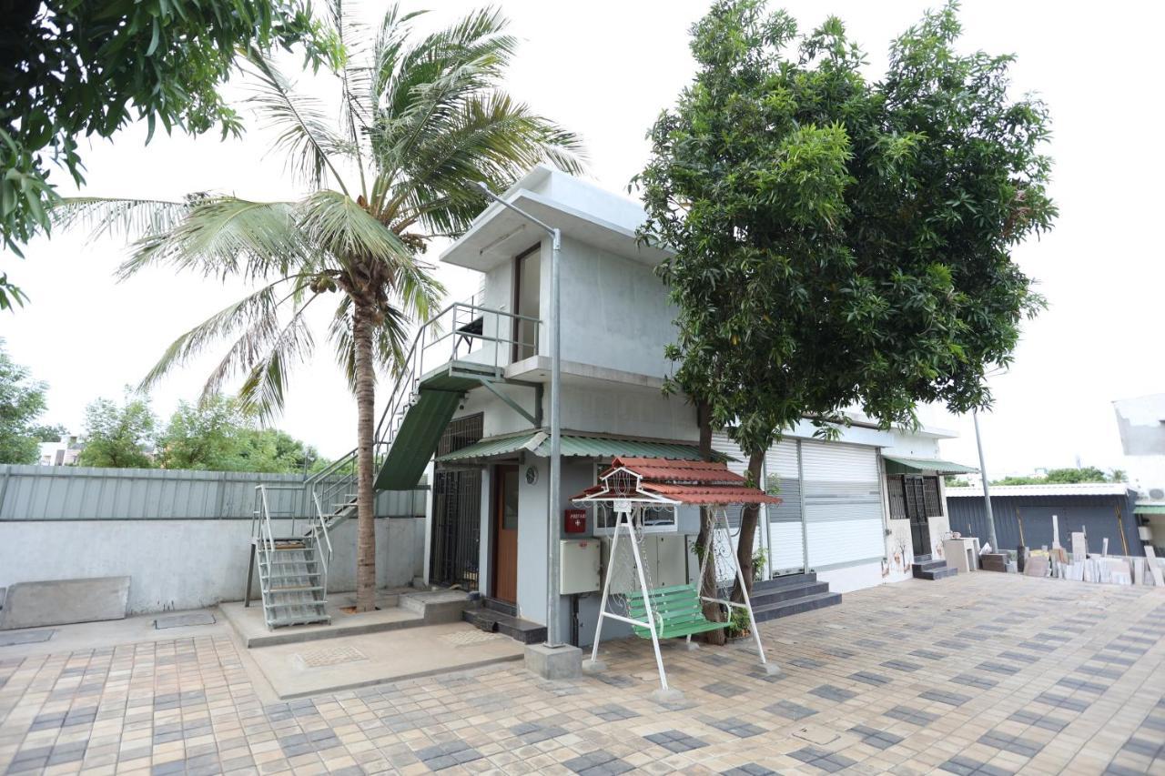 Minas Manor Hotel Tiruchirappalli Eksteriør billede